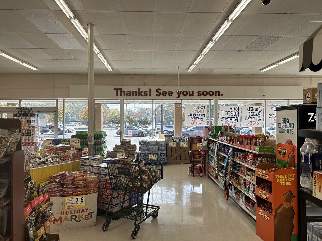 Piggly Wiggly Piggly Wiggly, former BILO, on South Main S… Flickr