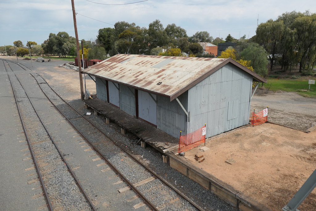 Goods Shed in Ouyen Ouyen's former goods shed. Road Trip t… Flickr