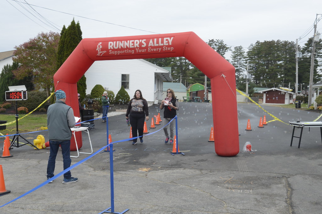 _DSC7276_Original Deerfield Veterinary Clinic Catamount 5k 11/5/23