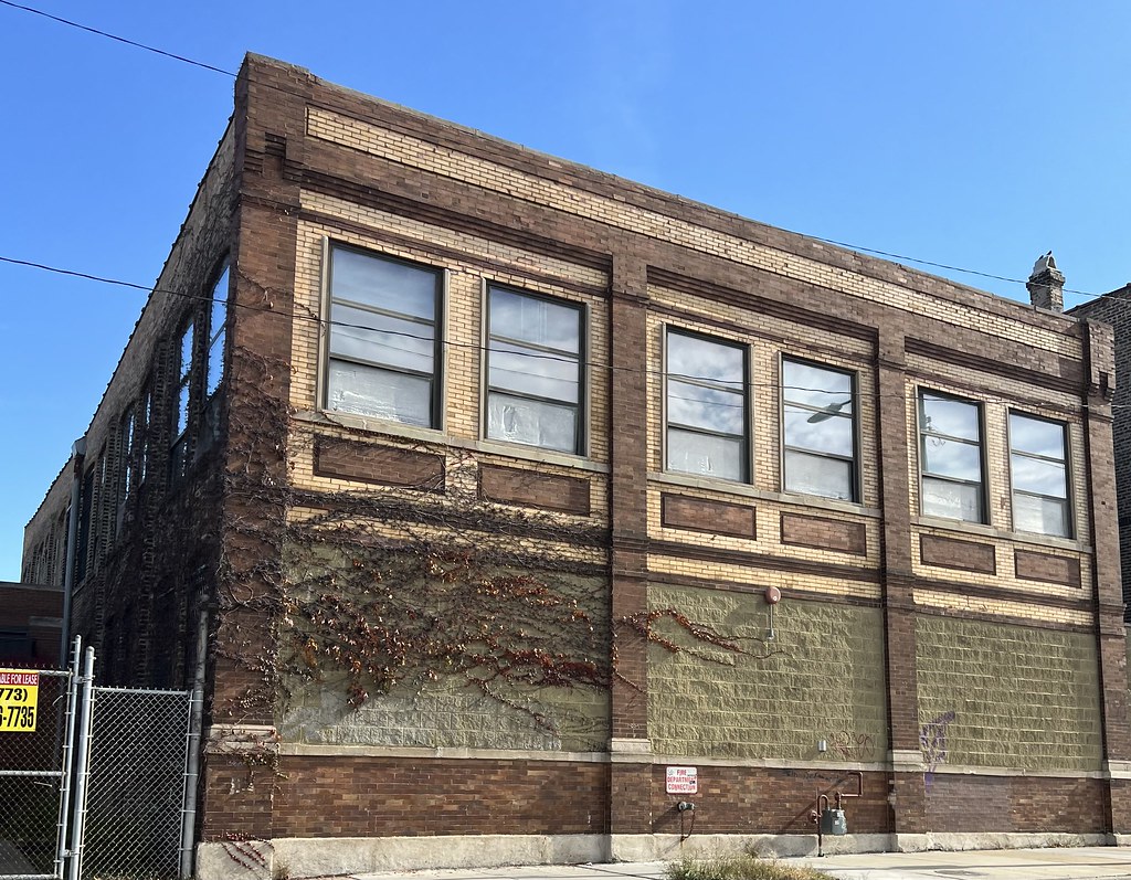 213337 S. Kedzie, Chicago. Built in 1906. In 1922 it was … Flickr
