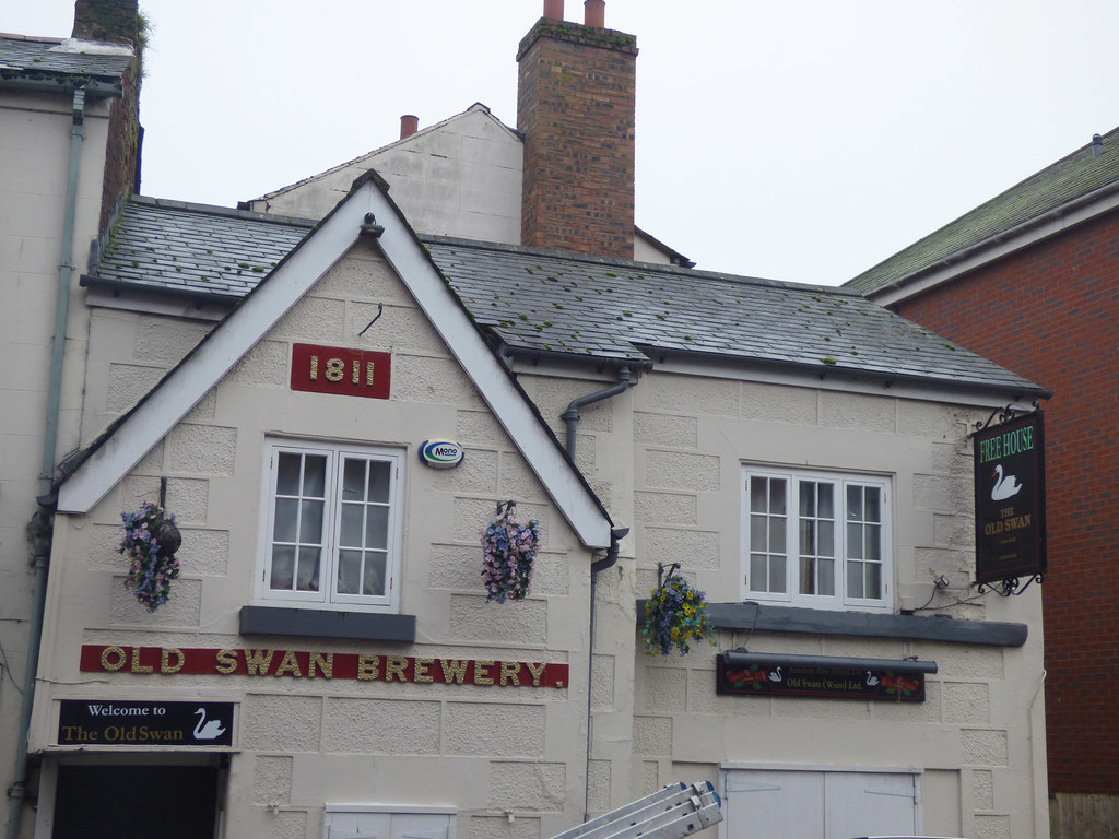 The Old Swan Abbot Street, Wrexham A look around Wrexham… Flickr