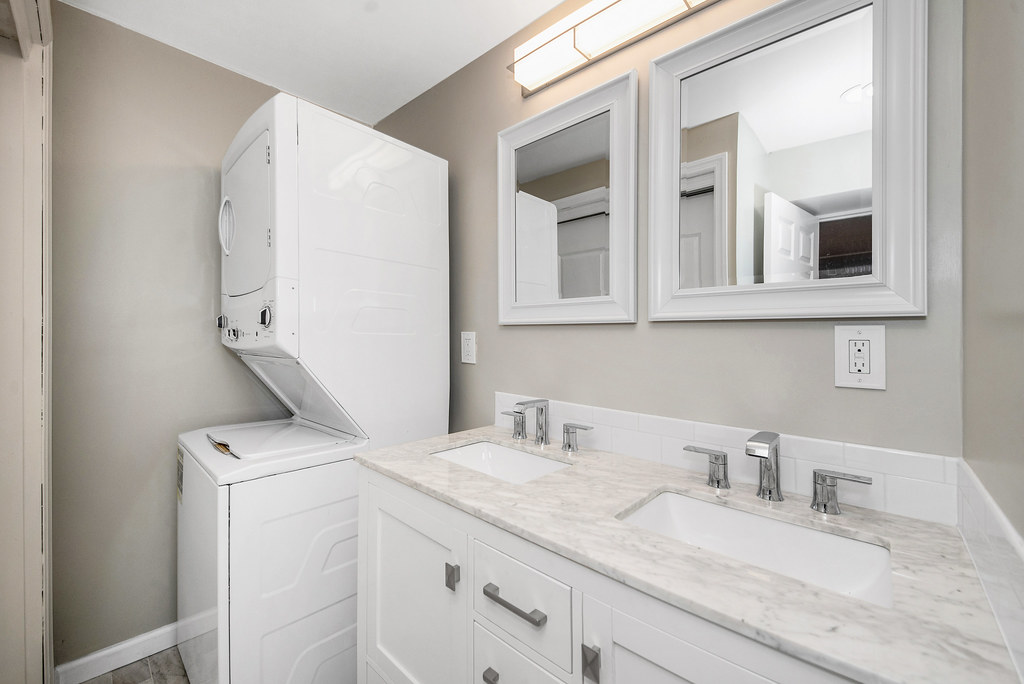 Lambertville NJ AirBnB 170 York St, The Osprey Flickr