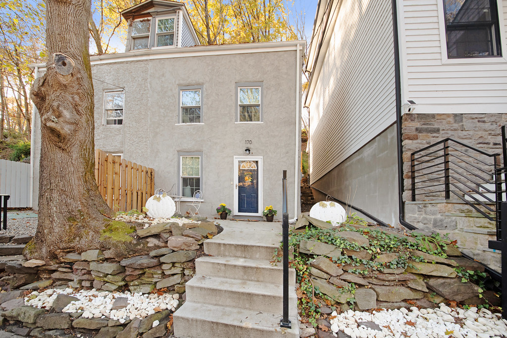 Lambertville NJ AirBnB 170 York St, The Osprey Flickr