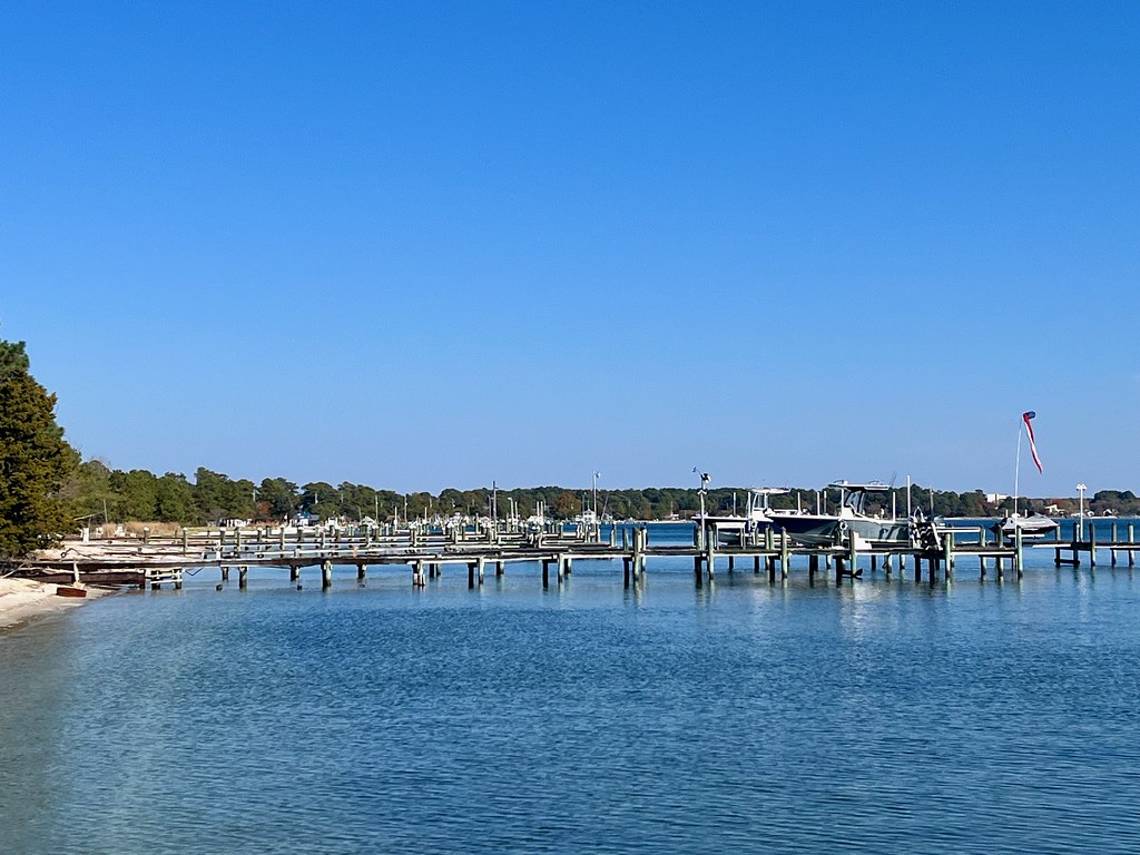 Piney Point On the grounds of the Piney Point Lighthouse i… Flickr
