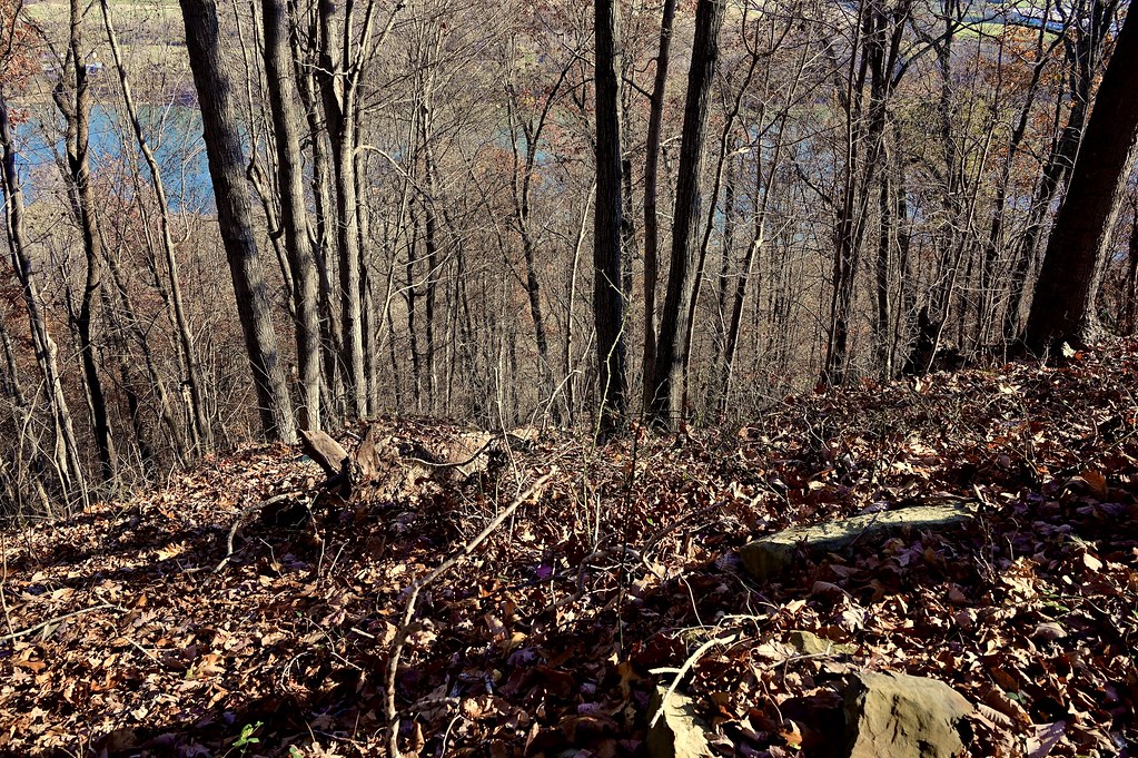 Sandstone Rocks and Steep Drop to the Ohio River Rock Run … Flickr