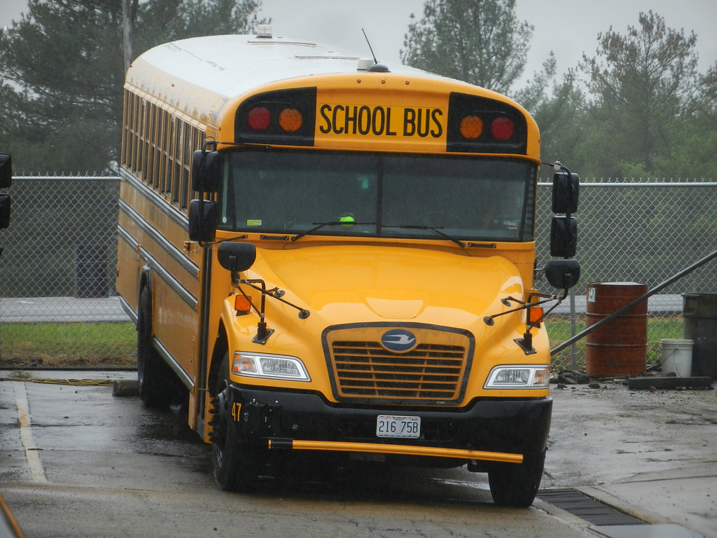 Farmington School District R7 47 (2) Bus lot Farmington… Flickr