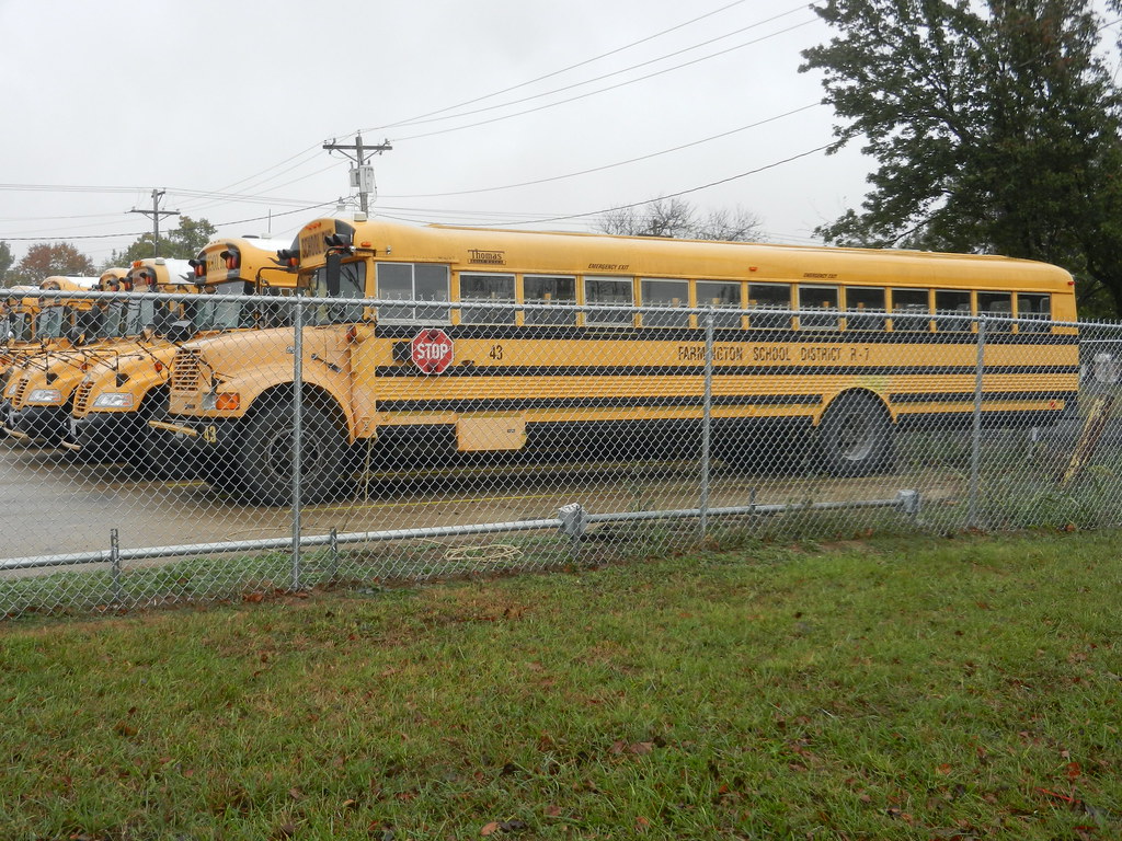 Farmington School District R7 43 (3) Bus lot Farmington… Flickr