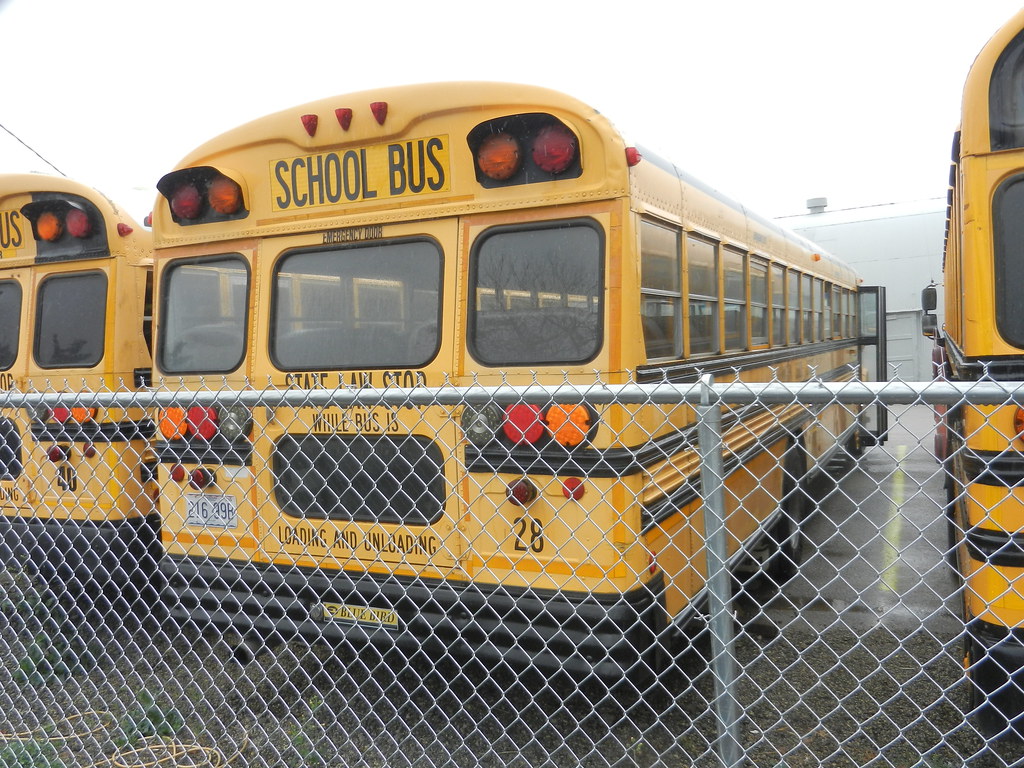 Farmington School District R7 28 (2) Bus lot Farmington… Flickr