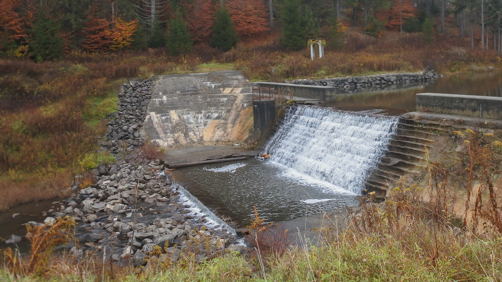 Spillway West Virginia On the way to the Blackwater Falls … Flickr
