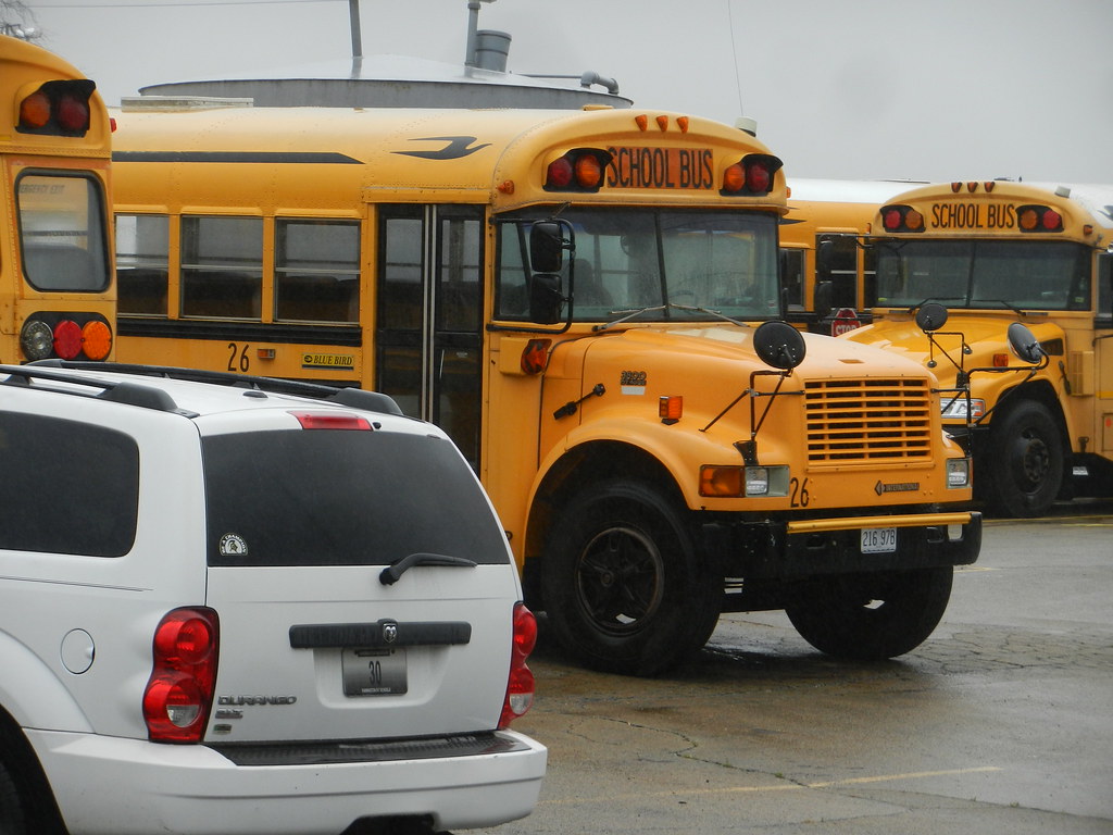 Farmington School District R7 26 (3) Bus lot Farmington… Flickr