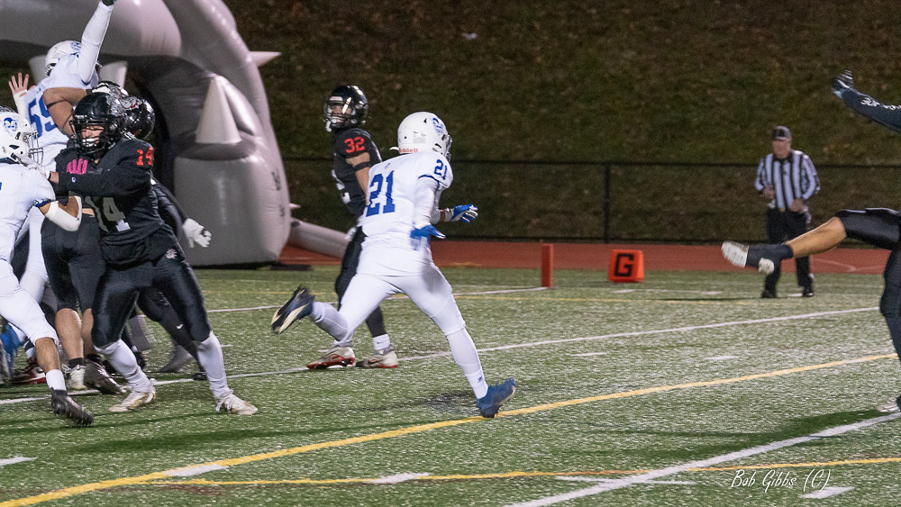 SHS Football vs Bedford qtr finals 202306534 Bob Gibbs Flickr