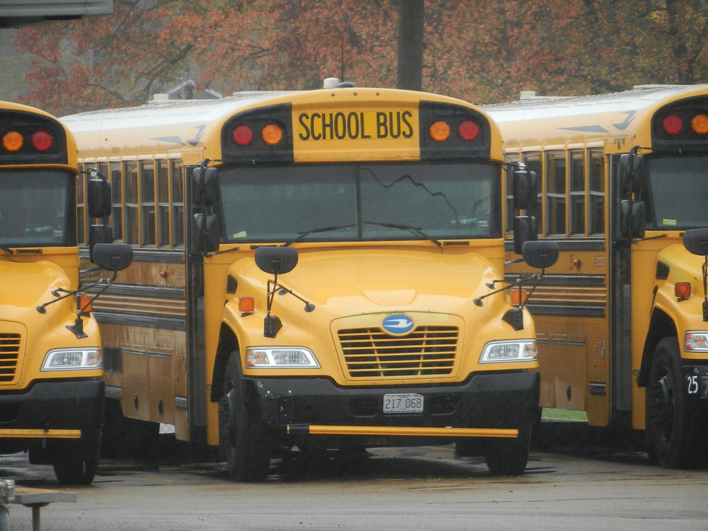 Farmington School District R7 (2) Bus lot Farmington, M… Flickr