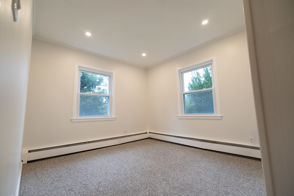 1 Franklin Real Estate photos used for listing the house John