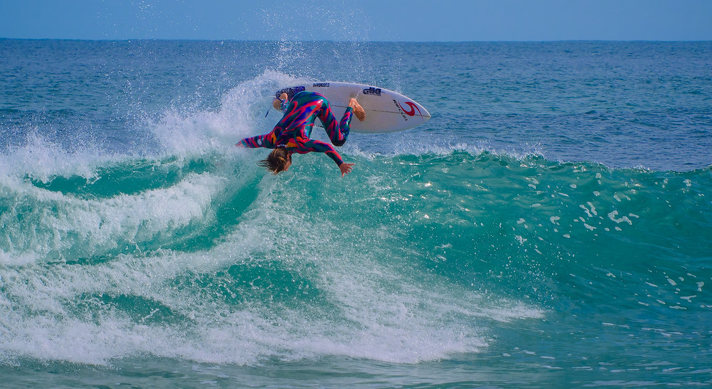 2304ESA over THC Tim Keane Flickr