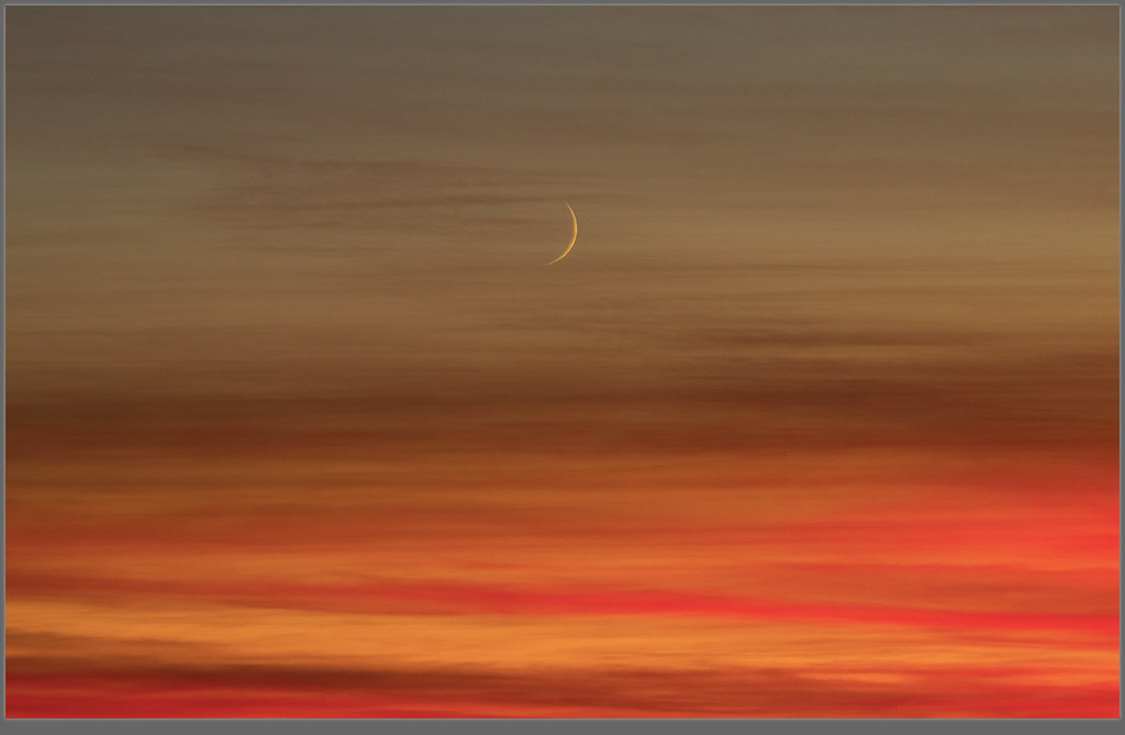 Apparition Jean Loup FOSSETTE Flickr