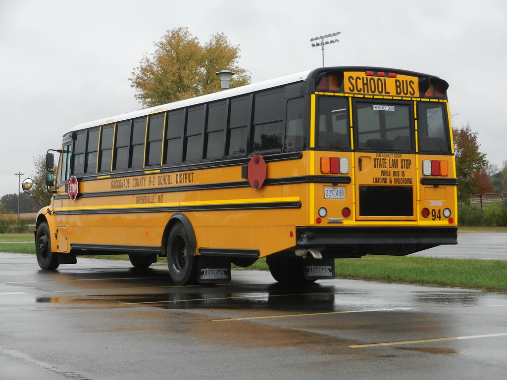 Gasconade County R2 School District 94 (2) Bus lot Owen… Flickr