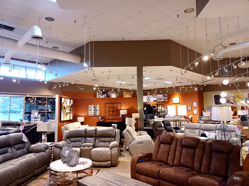 Furniture Country (Former Kash 'N Karry) Gainesville, FL… Flickr