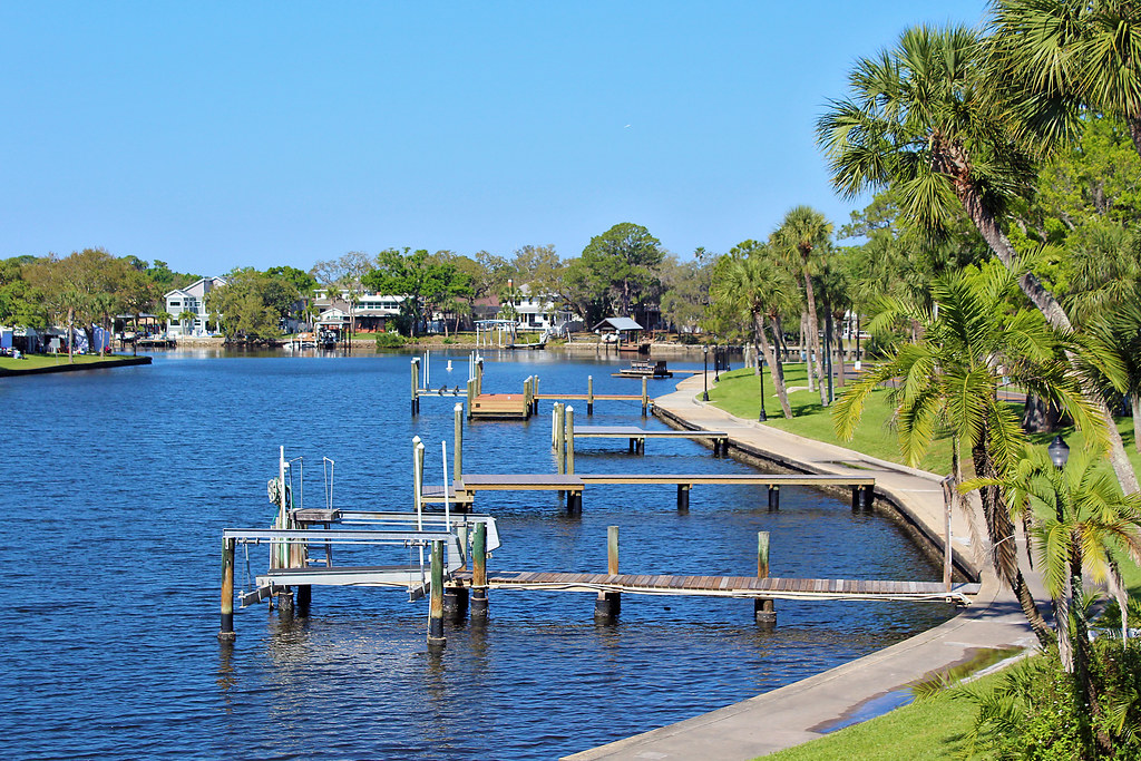 Spring Bayou, Tarpon Springs a photo on Flickriver