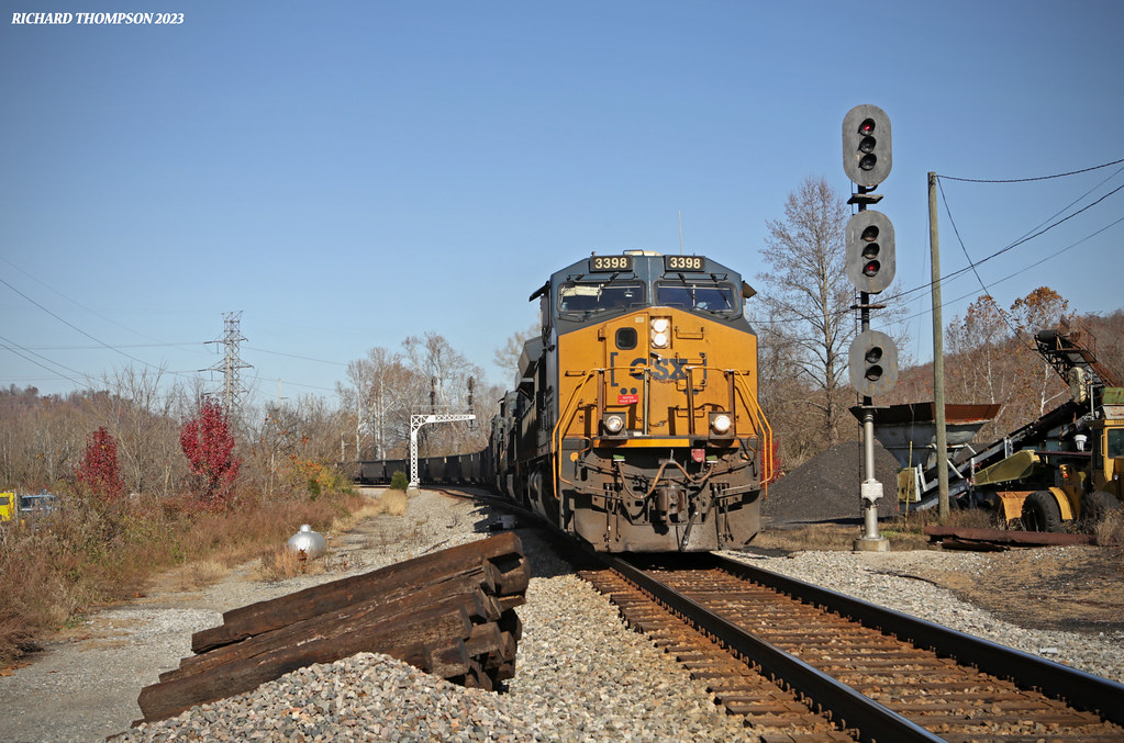 CSX E903 WD Cabin Durbin, KY 11/13/23 CSX train E903 passe… Flickr