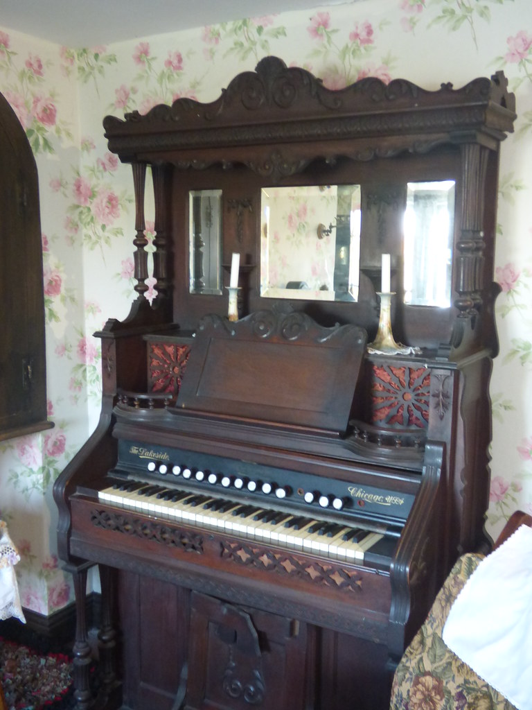 Porters Row Cottages at The National Waterways Museum, Ell… Flickr