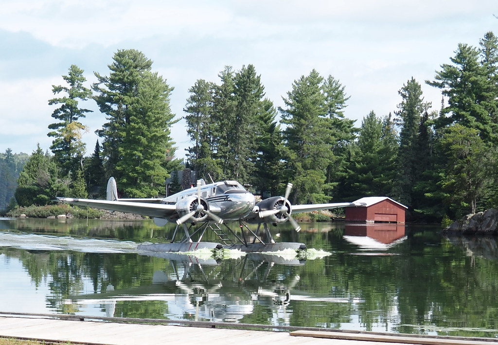 Float Plane, Nestor Falls MB otisourcat Flickr