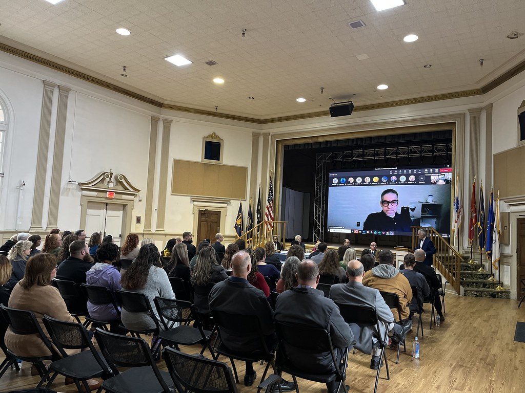 IMG_1078 VA Roseburg Flickr