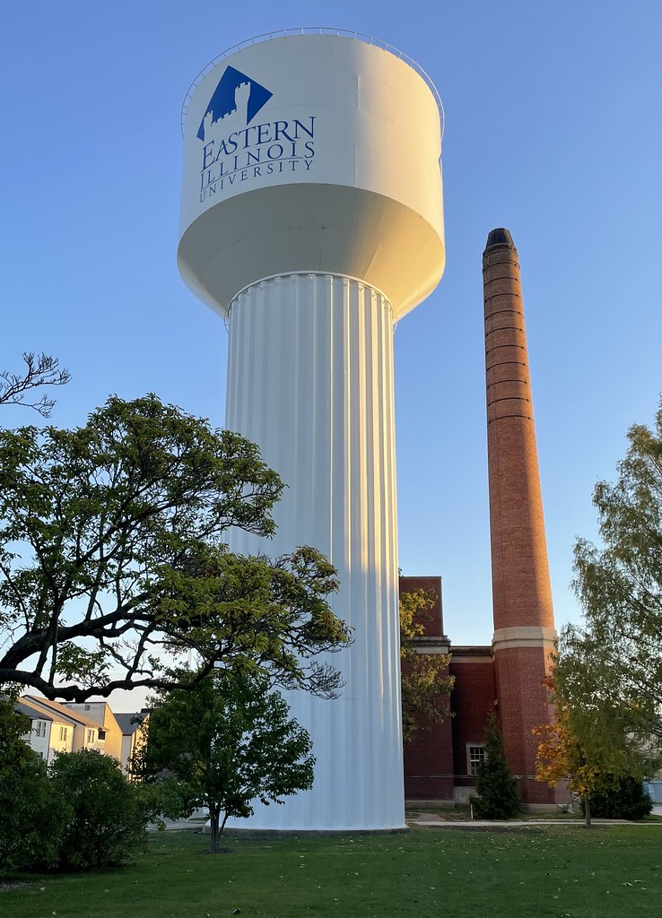 Eastern Illinois University Water Tower (Charleston, Illin… Flickr