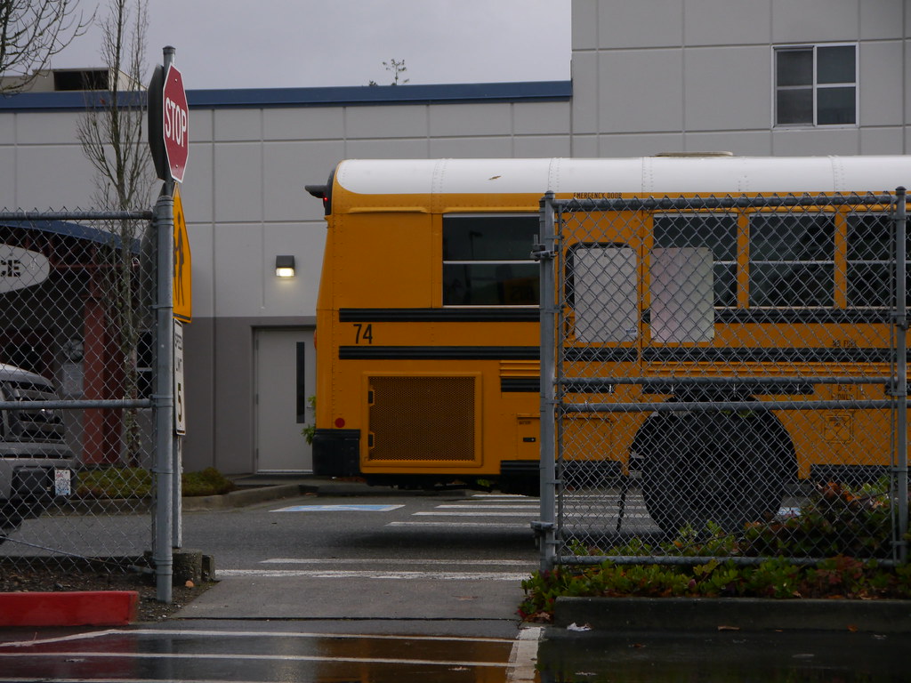 Mukilteo School District 006 74 2014 T3RE Bus_51 Flickr