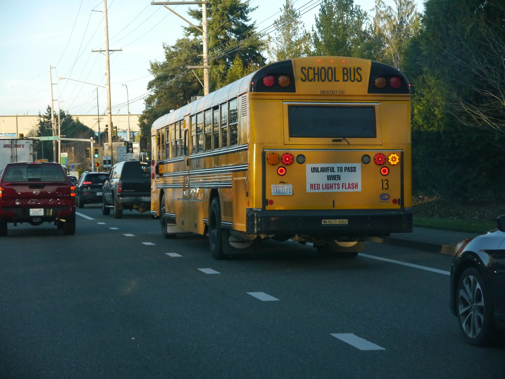 Mukilteo School District 006 2015 T3RE Bus_51 Flickr
