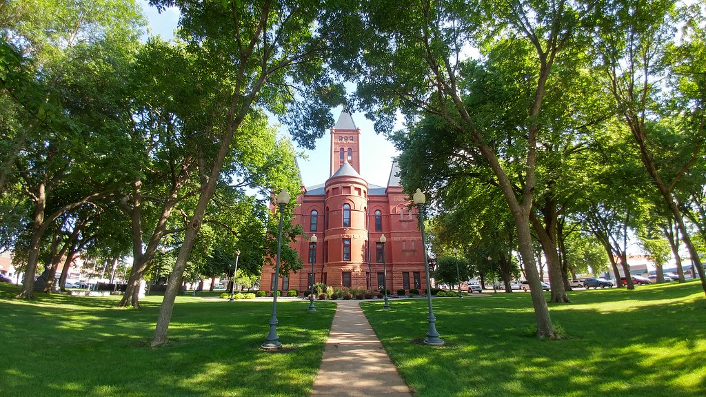 Hamilton County Courthouse, Aurora, NE (2) **Hamilton Coun… Flickr