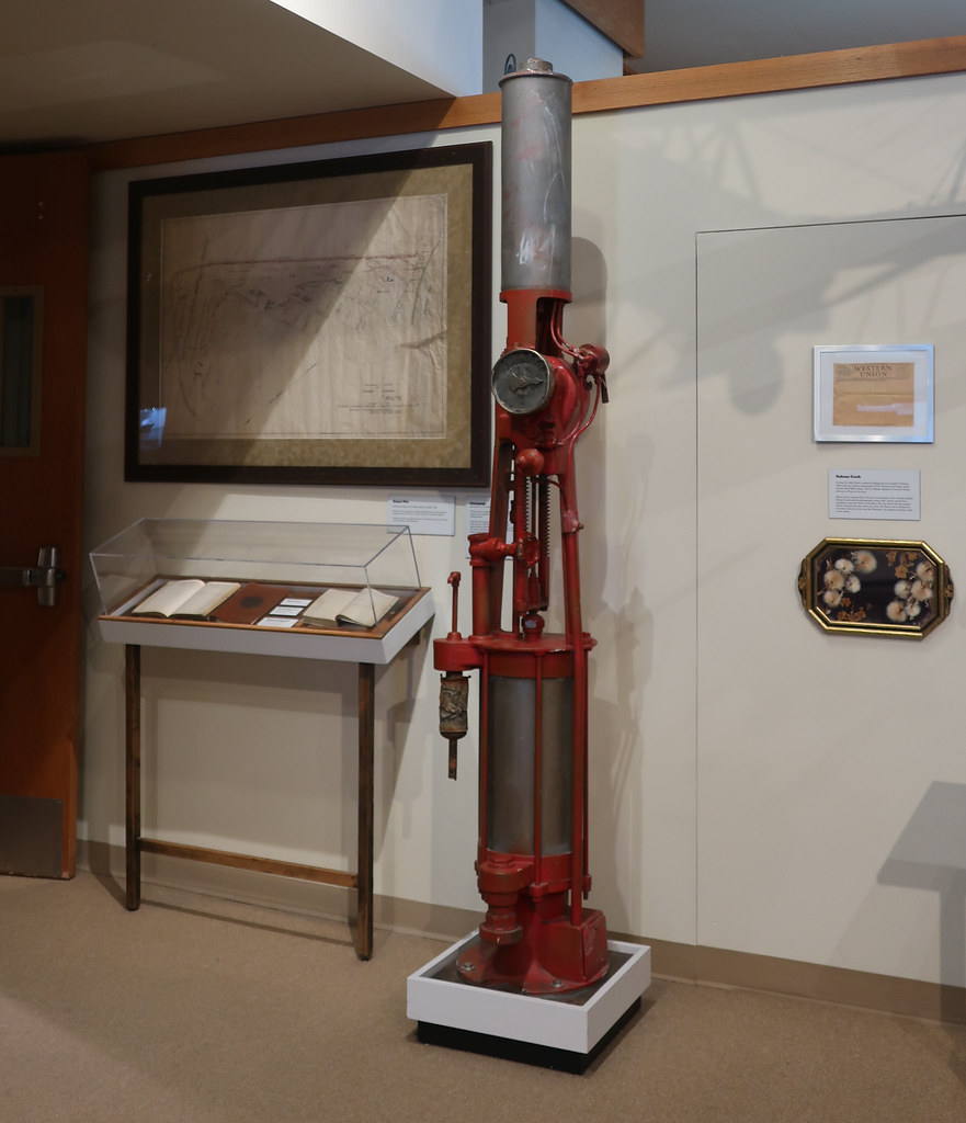 Fuel Pump BoyleDayton Co., Los Angeles, California, c. 19… Flickr
