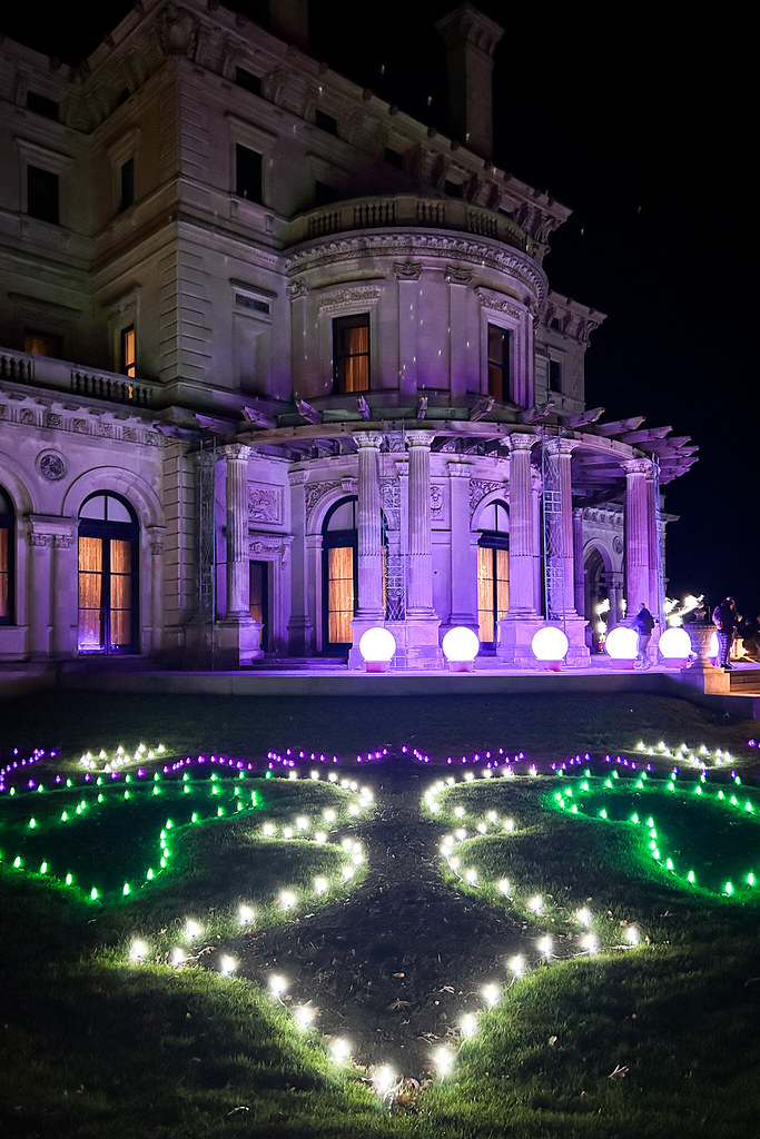 Christmas Lights at The Breakers The Breakers, Newport, Rh… Flickr