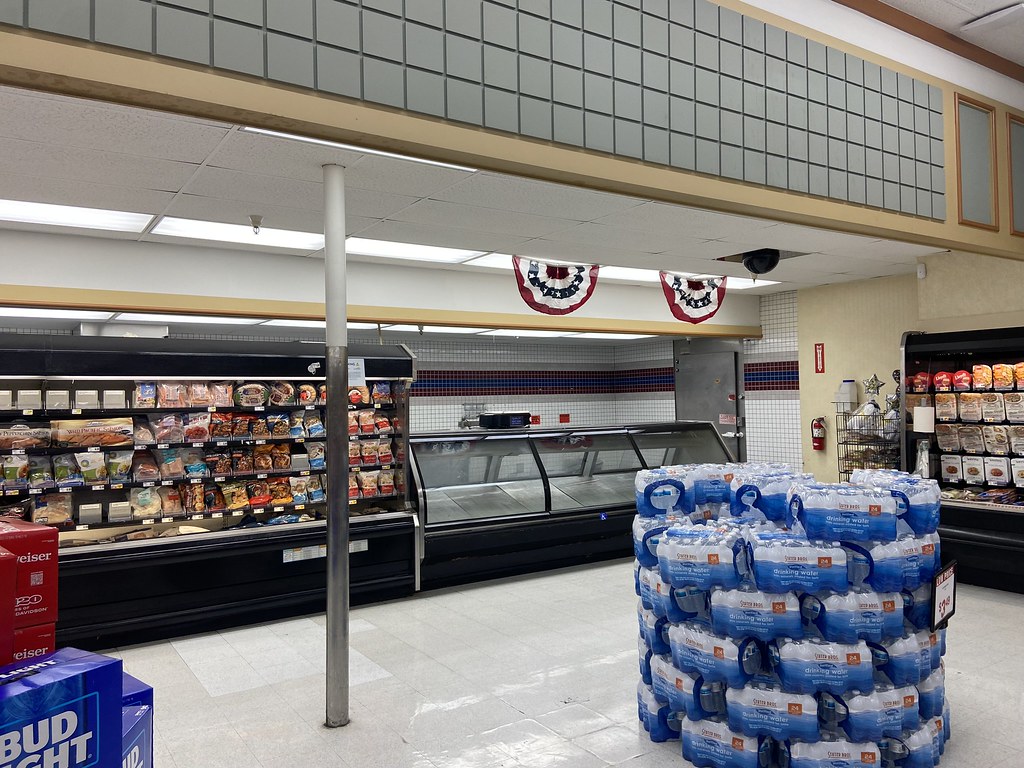 Stater Bros 133 La Habra, CA Aug 2023 I visit this store … Flickr