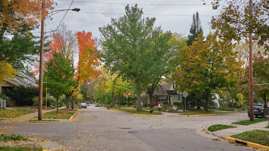 Intersection of Keyes Avenue and Leonard Street In Madison… Chris