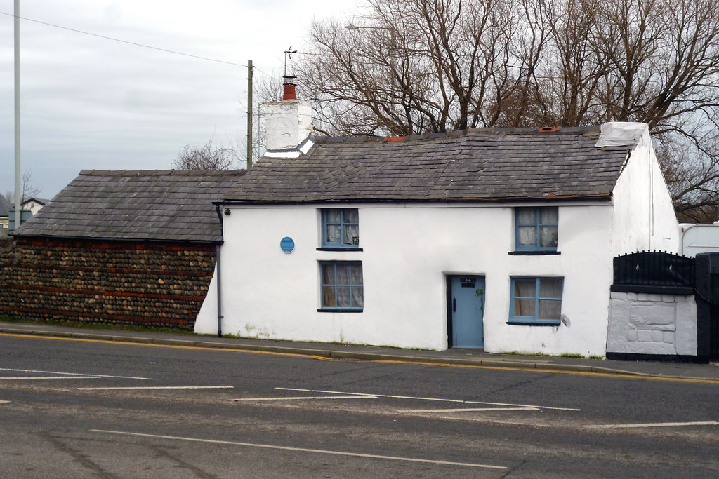 ‘Blowing Sands’, Common Edge Road, Marton Moss, Blackpool.… Flickr