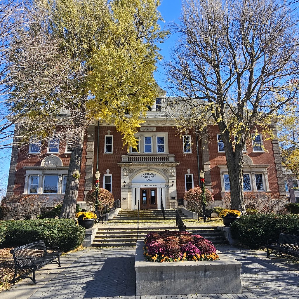 La Grange Village Hall La Grange is a closein Chicago sub… Flickr