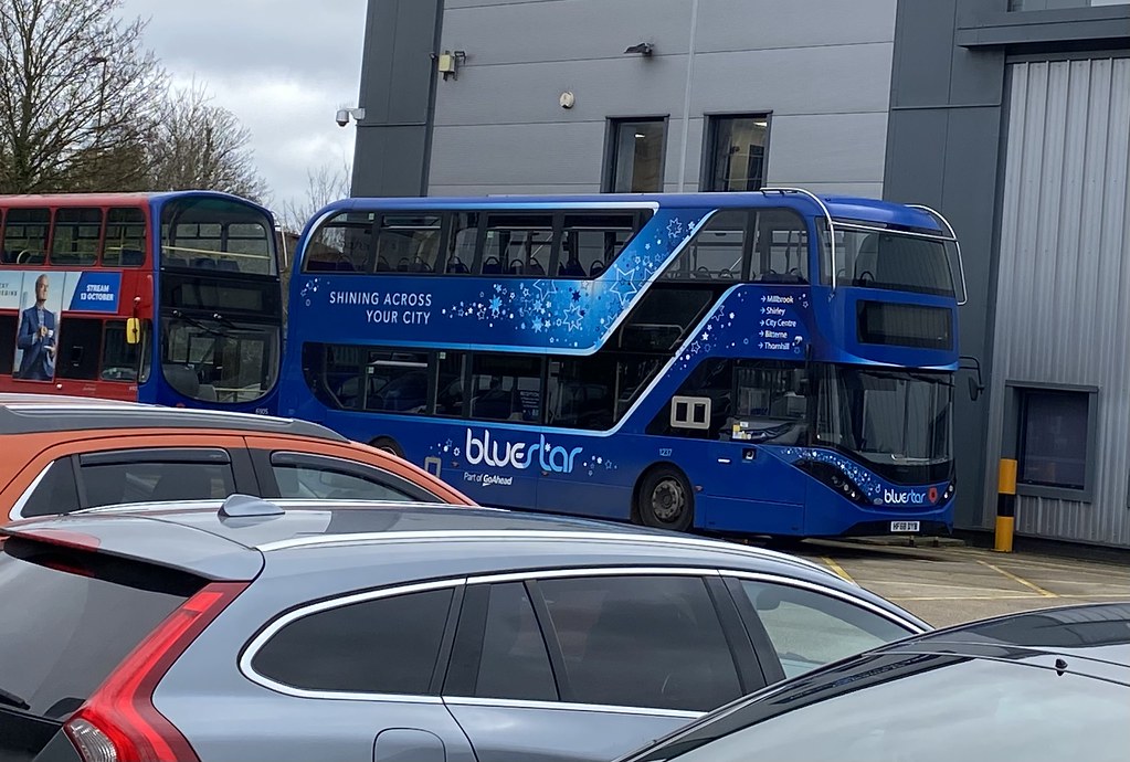1237 HF68 DYB At Empress Road Depot, Southampton Ryan Hayward Flickr