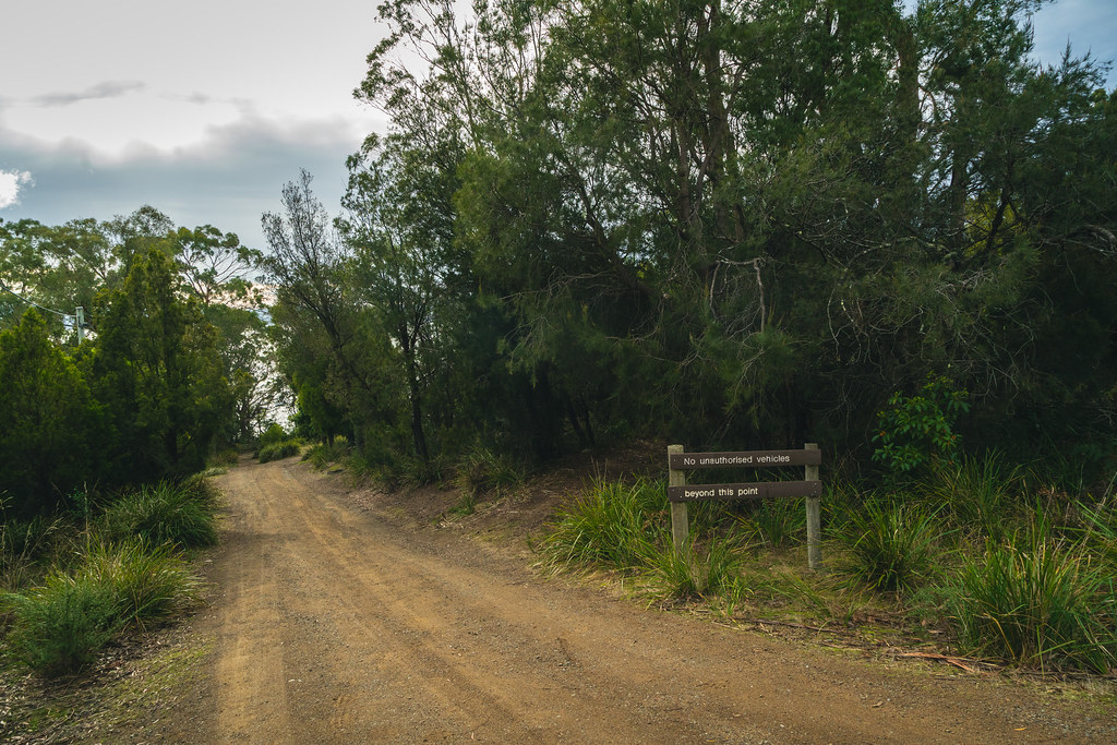Start of Coningham Clifftop Track Coningham Clifftop Track… Flickr