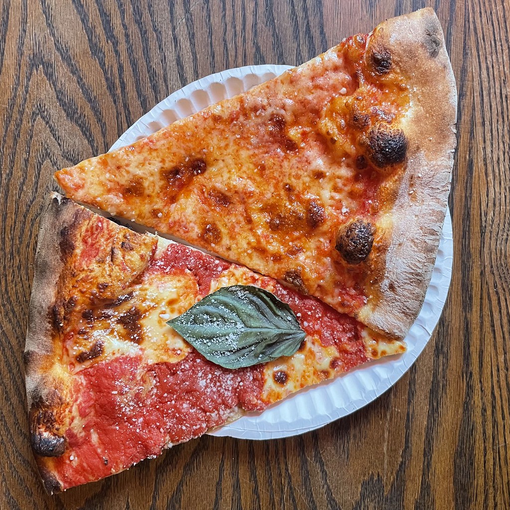 Valentine’s Pizza Bed Stuy, Brooklyn ★★★☆☆ Nick Sherman Flickr