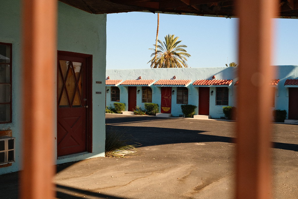 Traveler's Motel Sean K Flickr