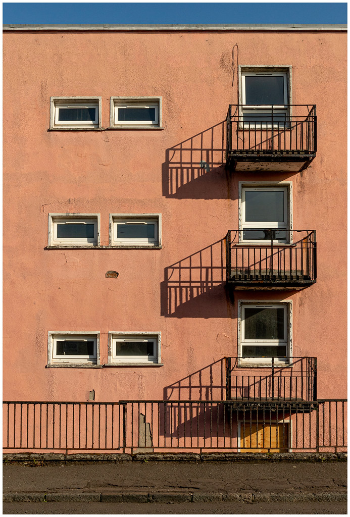 Pink Flats, Mountblow, Clydebank Gordon Farquhar Flickr