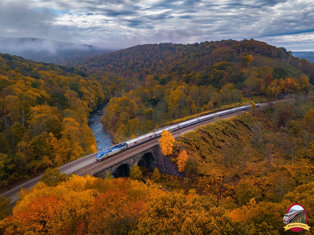 Amtrak Pennsylvanian in South Fork during Autumn Amtrak's … Flickr