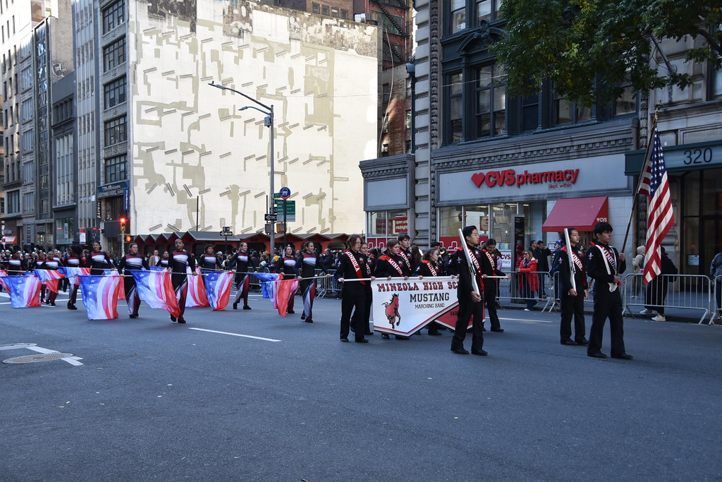 Mineola HS Marching Band Veterans Day Parade Edward Hand Flickr