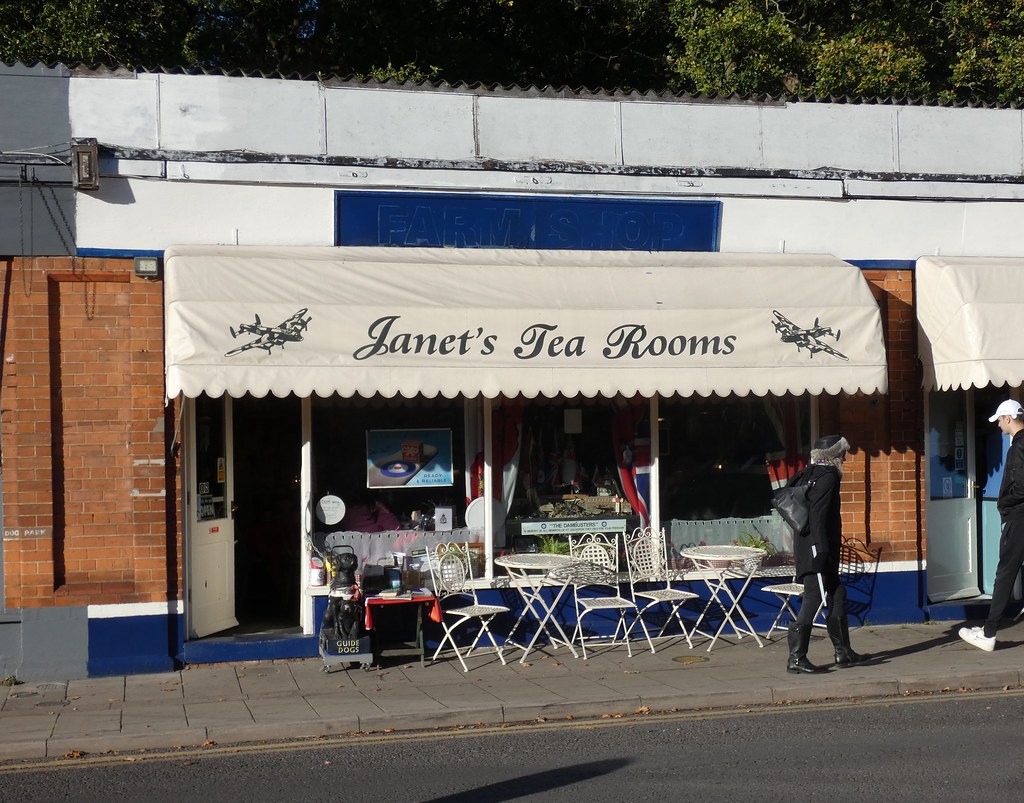 WOODHALL SPA WARTIME TRAIL Tea Room Steve SRH Flickr