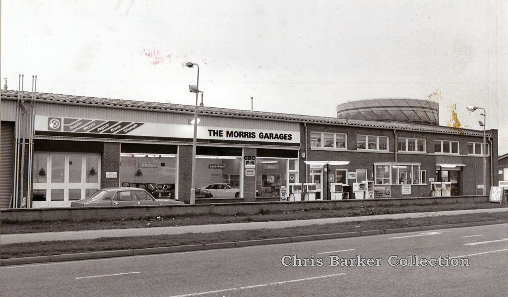 Esso The Morris Garages, Watlington Road, Oxford 6th Nov… Flickr