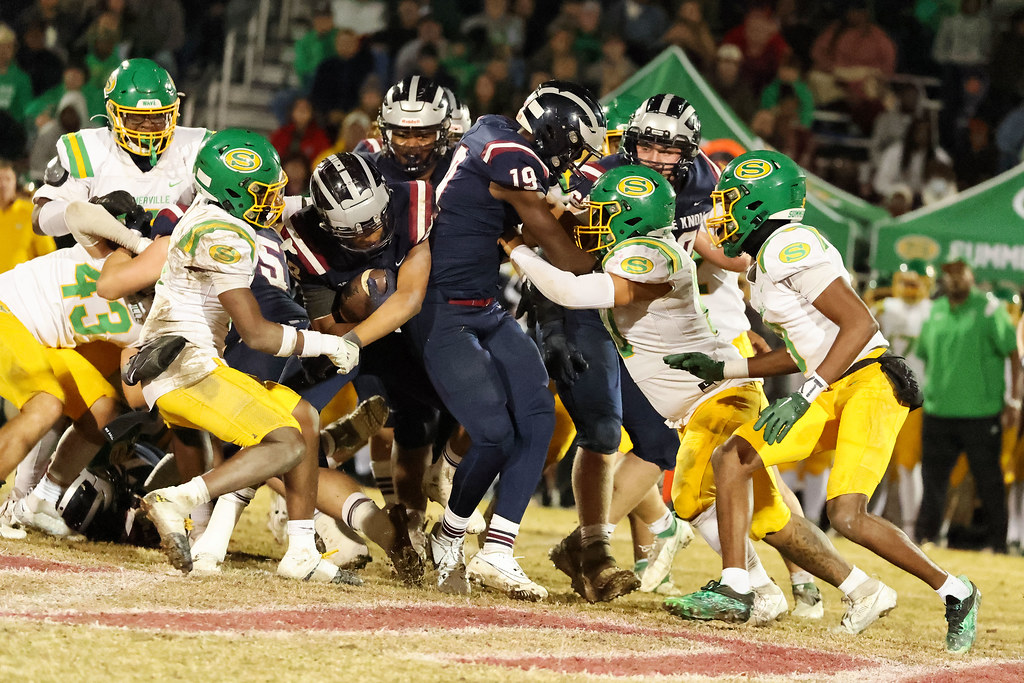 WK_v_Summerville_Nov24_2023_V_FBALL249 White Knoll Flickr