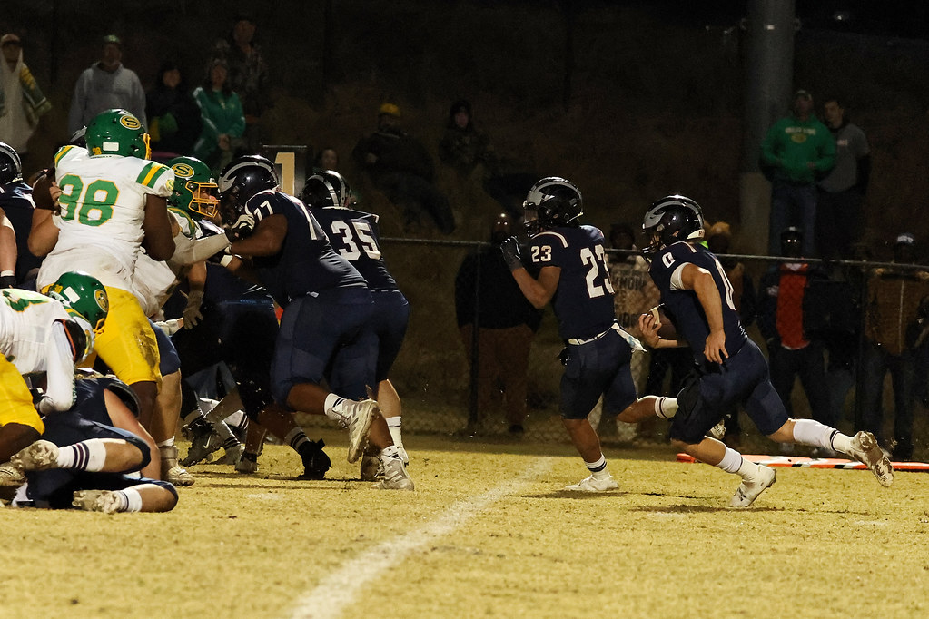 WK_v_Summerville_Nov24_2023_V_FBALL309 White Knoll Flickr