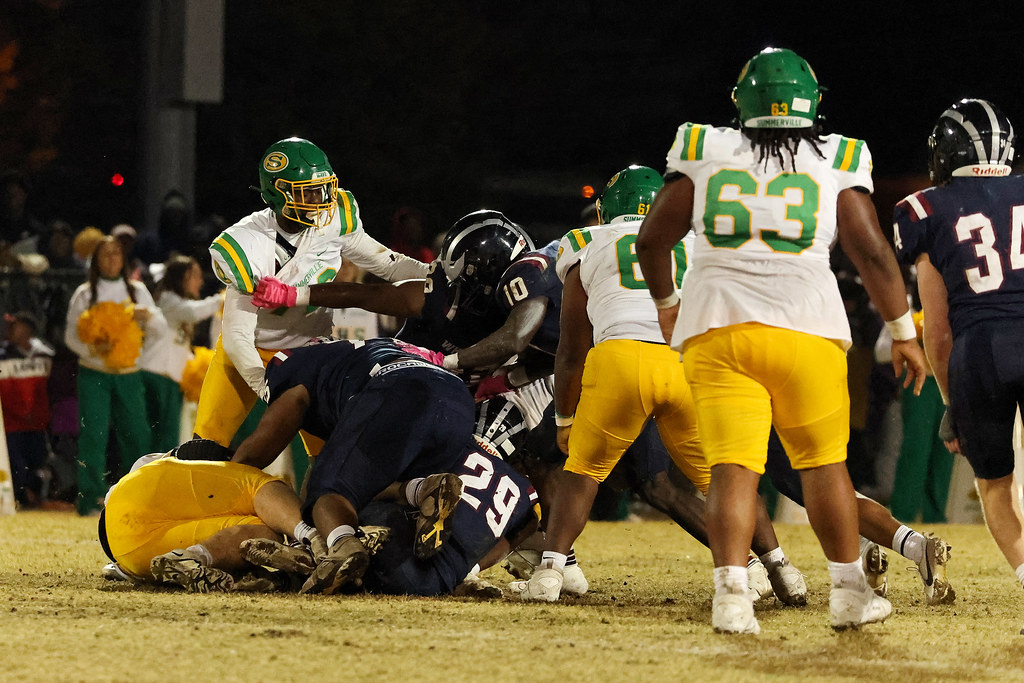 WK_v_Summerville_Nov24_2023_V_FBALL288 White Knoll Flickr