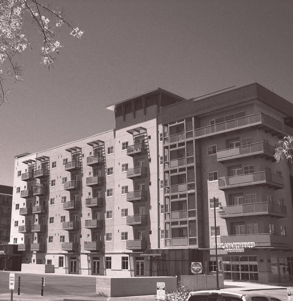 apartment building, downtown Tucson Dan Macy Flickr