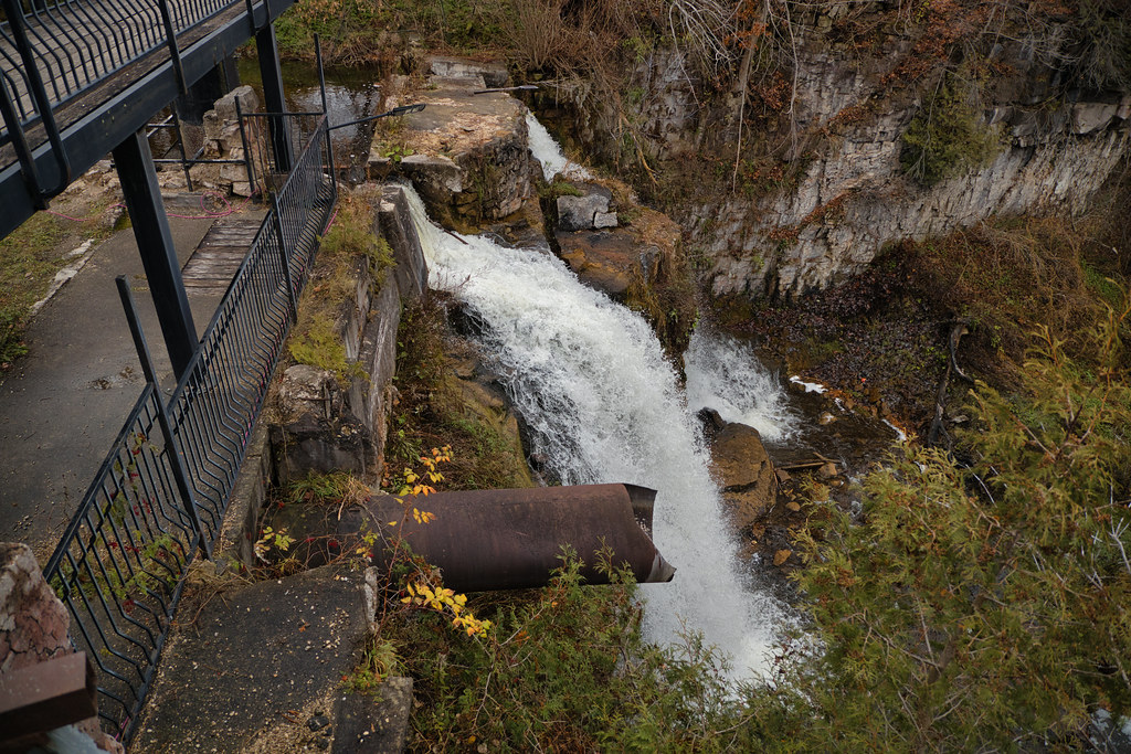 Walters Falls Owen Sound Ontario area. Dave Williams Flickr